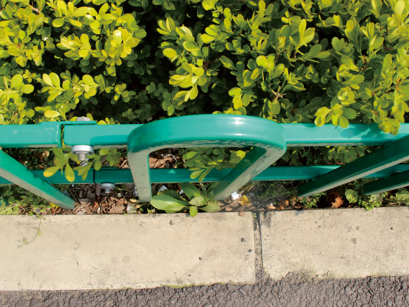 鋅鋼草坪護(hù)欄